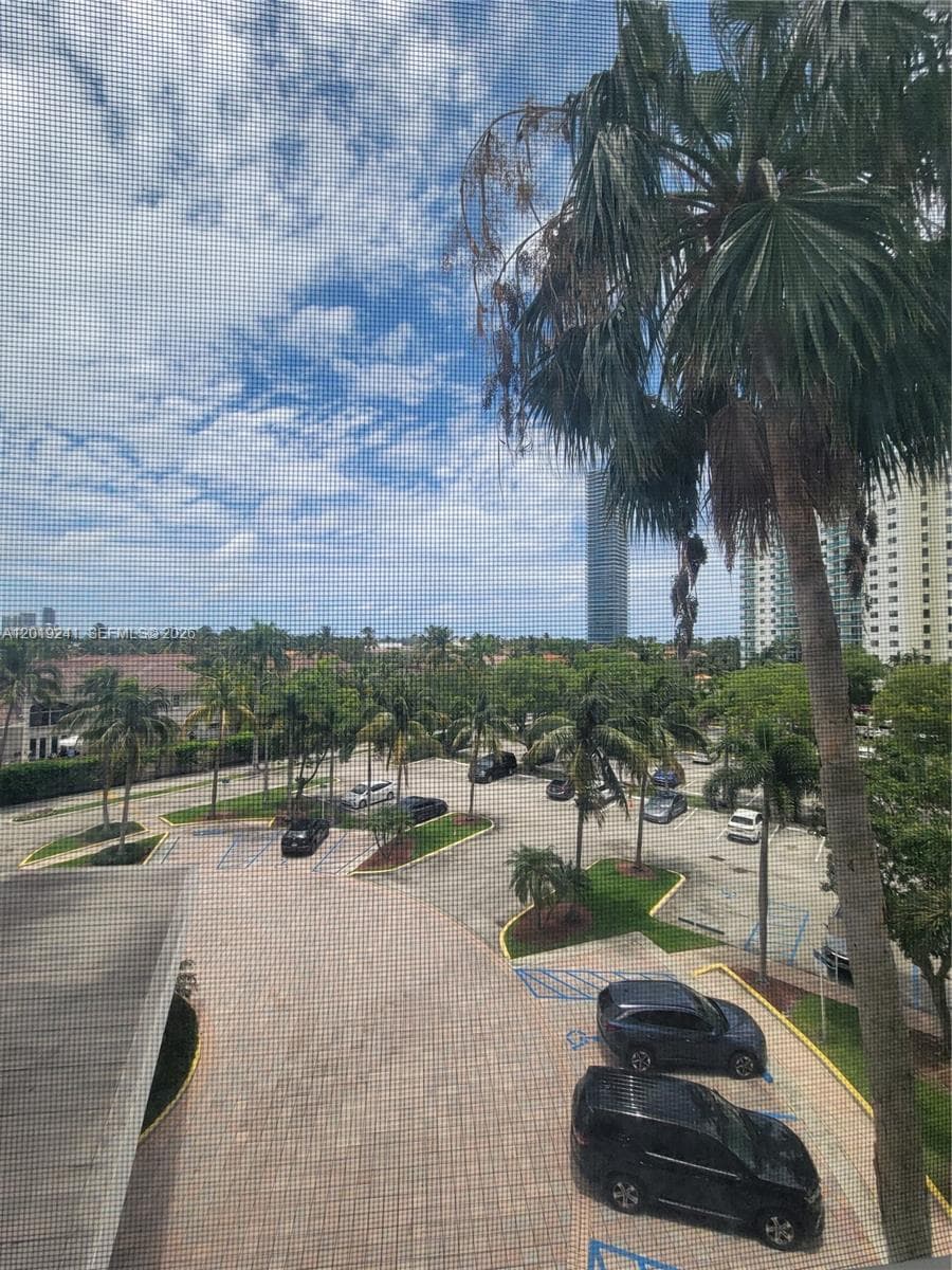 19380 Collins Ave # 418, Sunny Isles Beach FL 33160 — 28