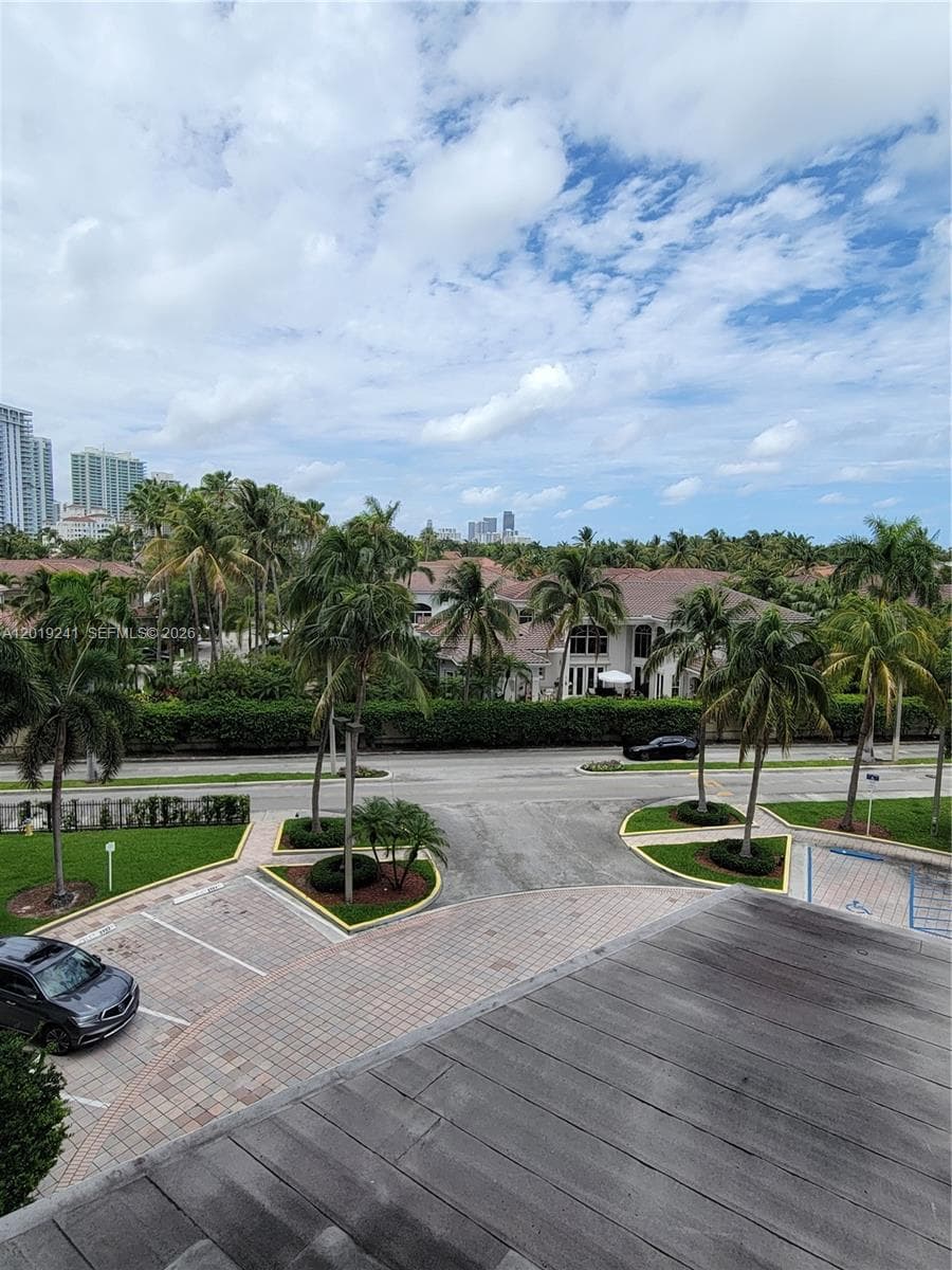 19380 Collins Ave # 418, Sunny Isles Beach FL 33160 — 18