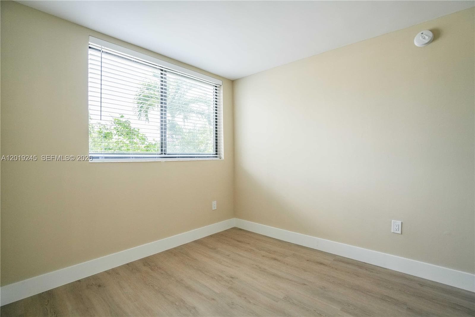 6960 Rue Vendome # 201, Miami Beach FL 33141 — 14