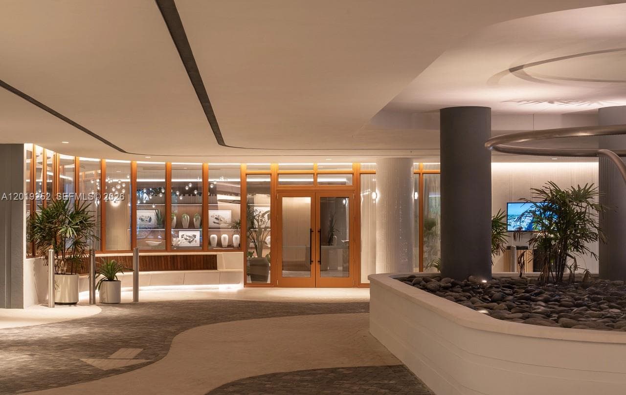 3900 Alton Road # 502, Miami Beach FL 33140 — 26
