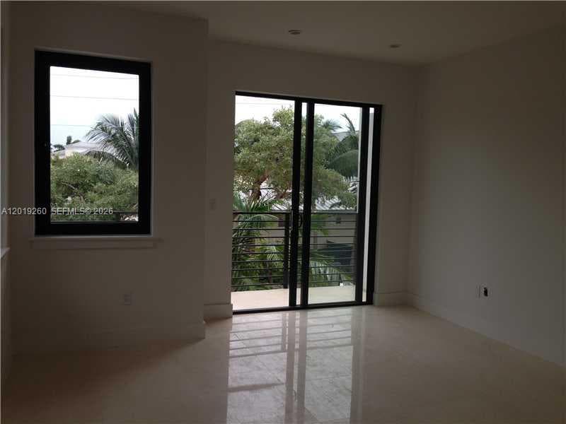 472 FERNWOOD DR # 472, Key Biscayne FL 33149 — 7