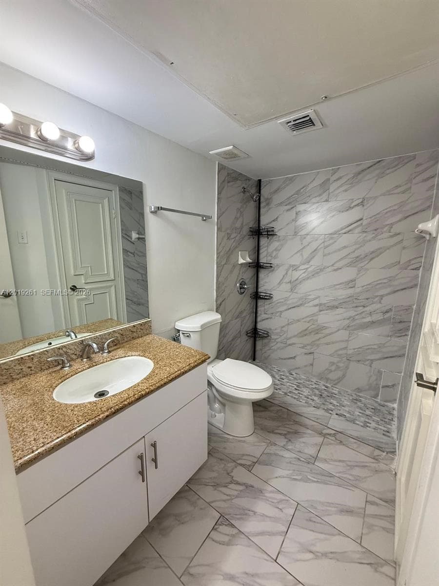 18328 NW 68th Ave, Hialeah FL 33015 — 6