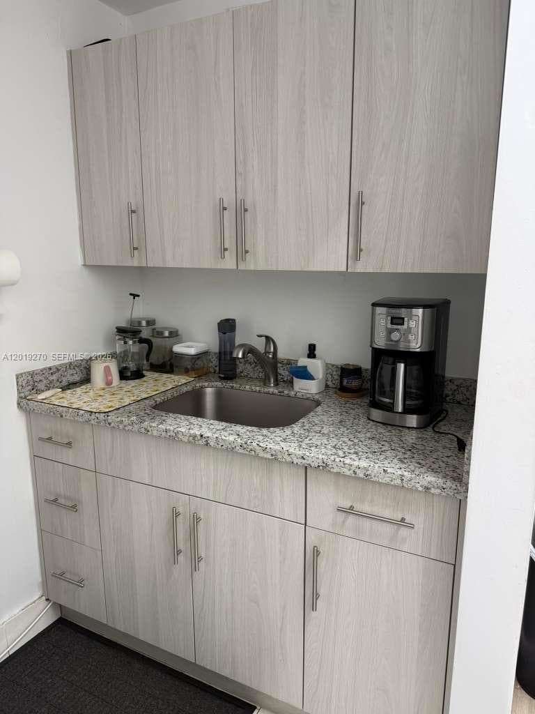 1917 NW 20th St, Miami FL 33142 — 27