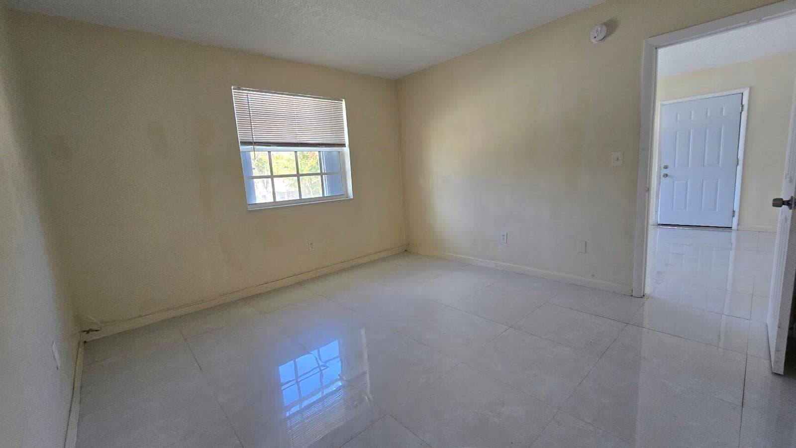 1290 NE 142nd Street # 2, North Miami FL 33161 — 6