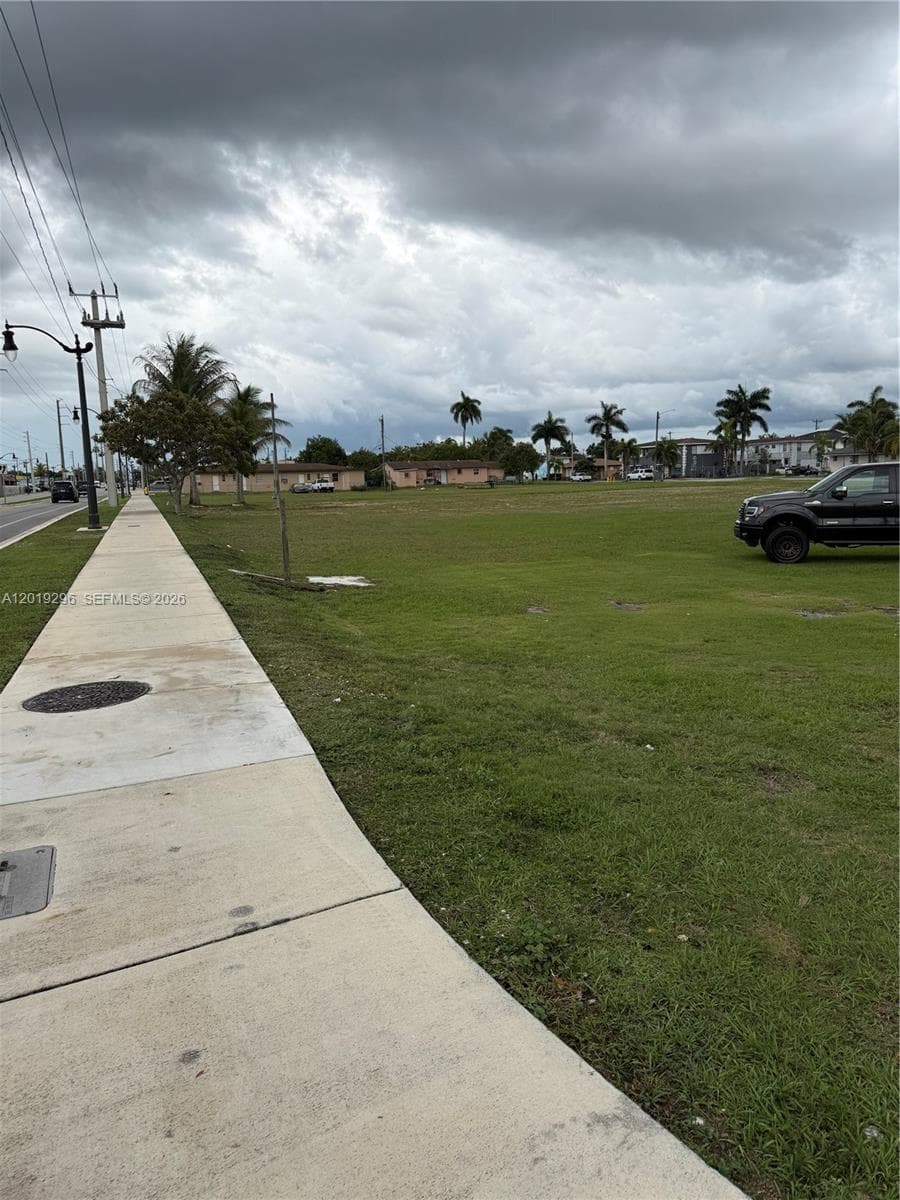 Coral Bay Manor, Florida City, FL — 12