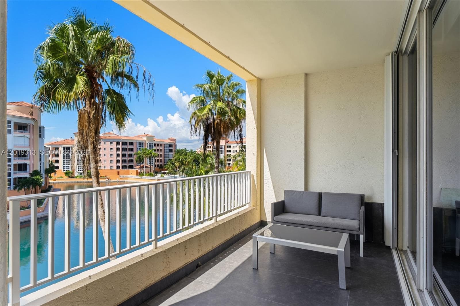 713 Crandon Blvd # 404, Key Biscayne FL 33149 — 23