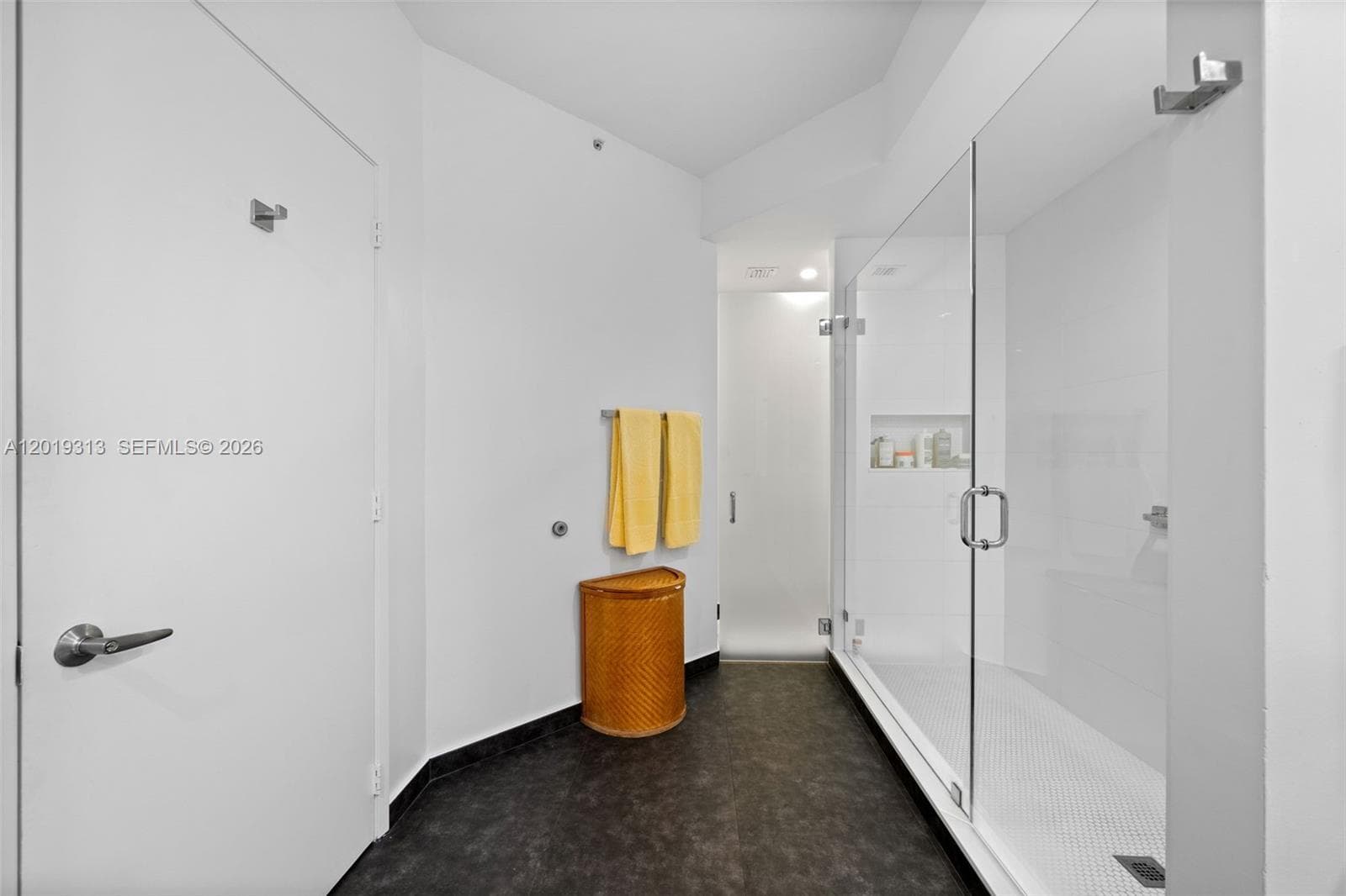 713 Crandon Blvd # 404, Key Biscayne FL 33149 — 17