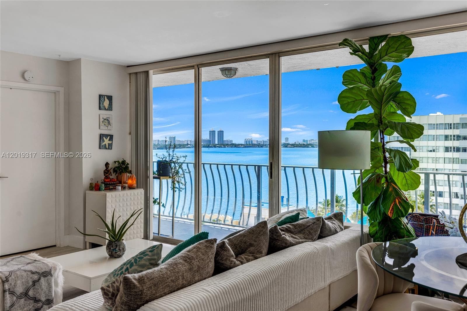 7601 E Treasure Dr # 923, North Bay Village FL 33141 — 7