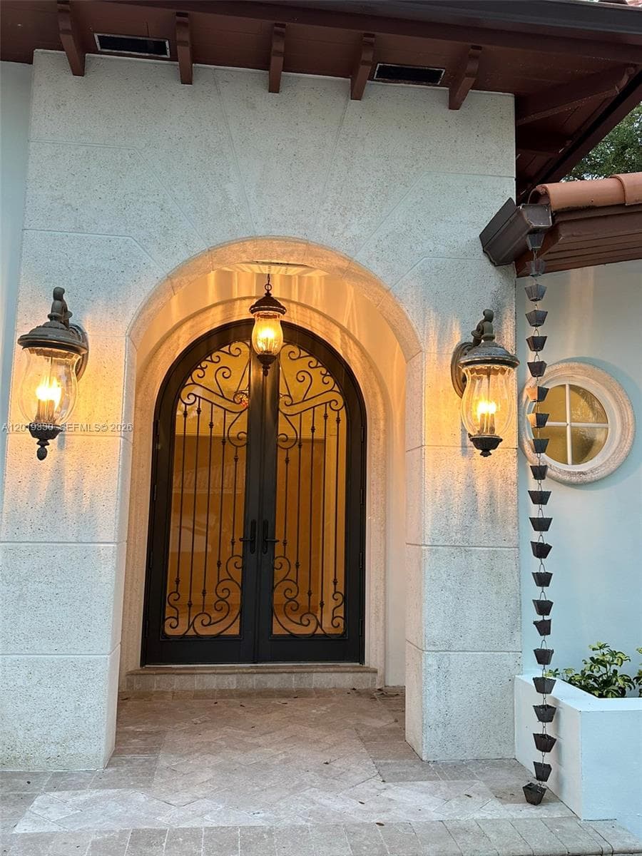 125 W Sunrise Ave, Coral Gables FL 33133 — 3