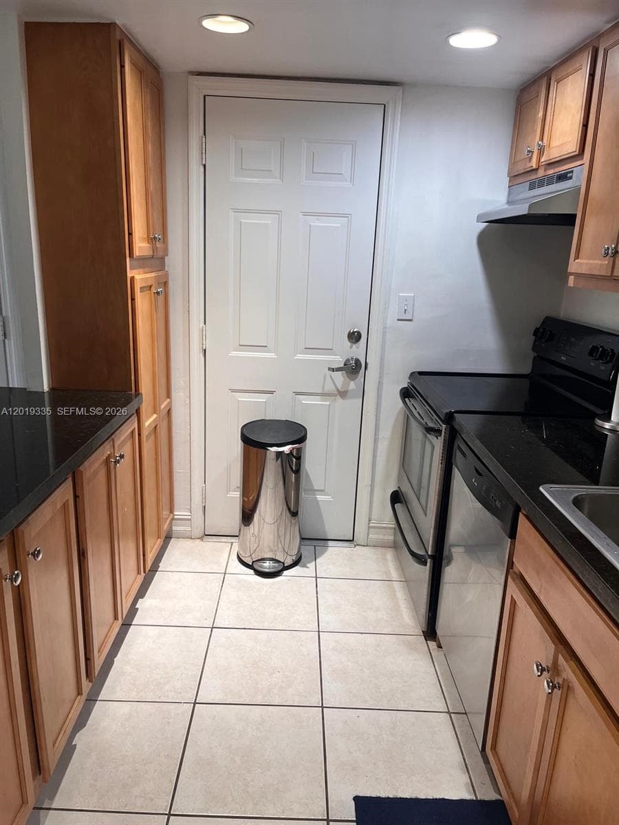 290 Sunrise Dr # 208, Key Biscayne FL 33149 — 13