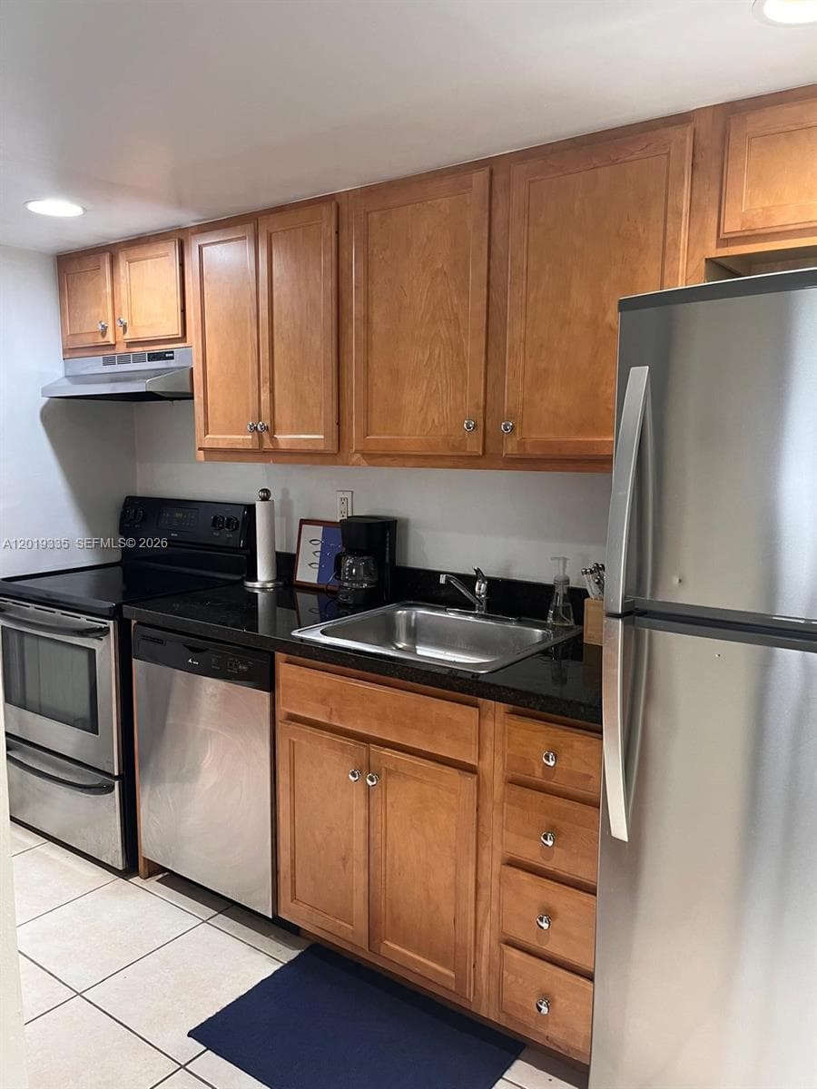 290 Sunrise Dr # 208, Key Biscayne FL 33149 — 12