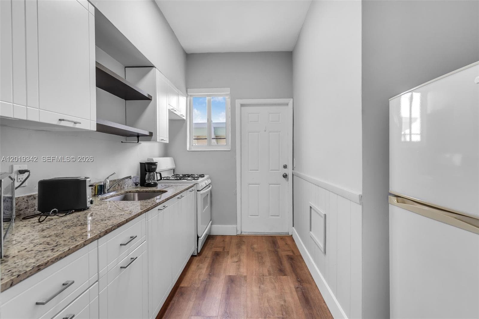 8100 Harding Ave # 514, Miami Beach FL 33141 — 7