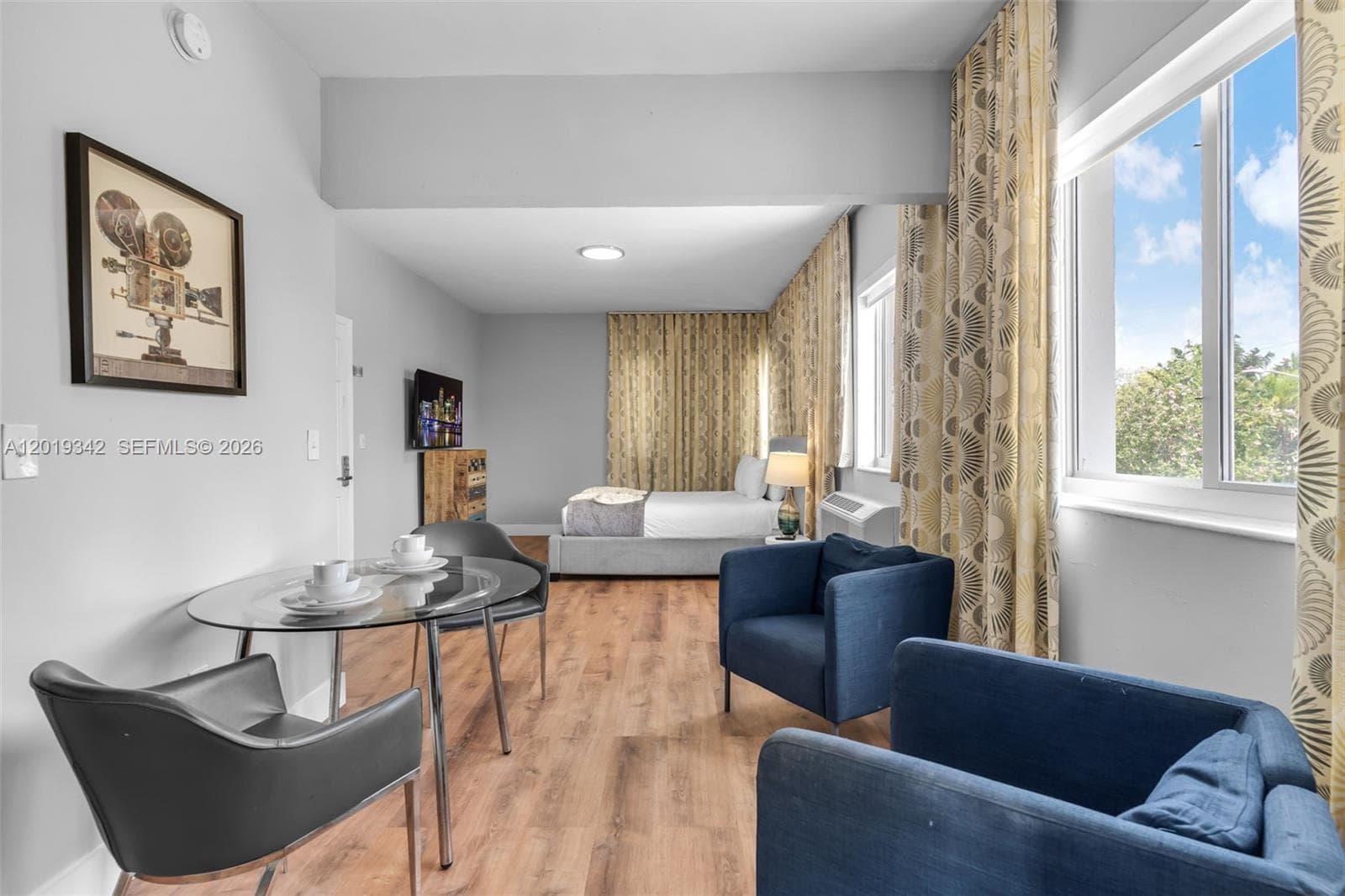 8100 Harding Ave # 514, Miami Beach FL 33141 — 1