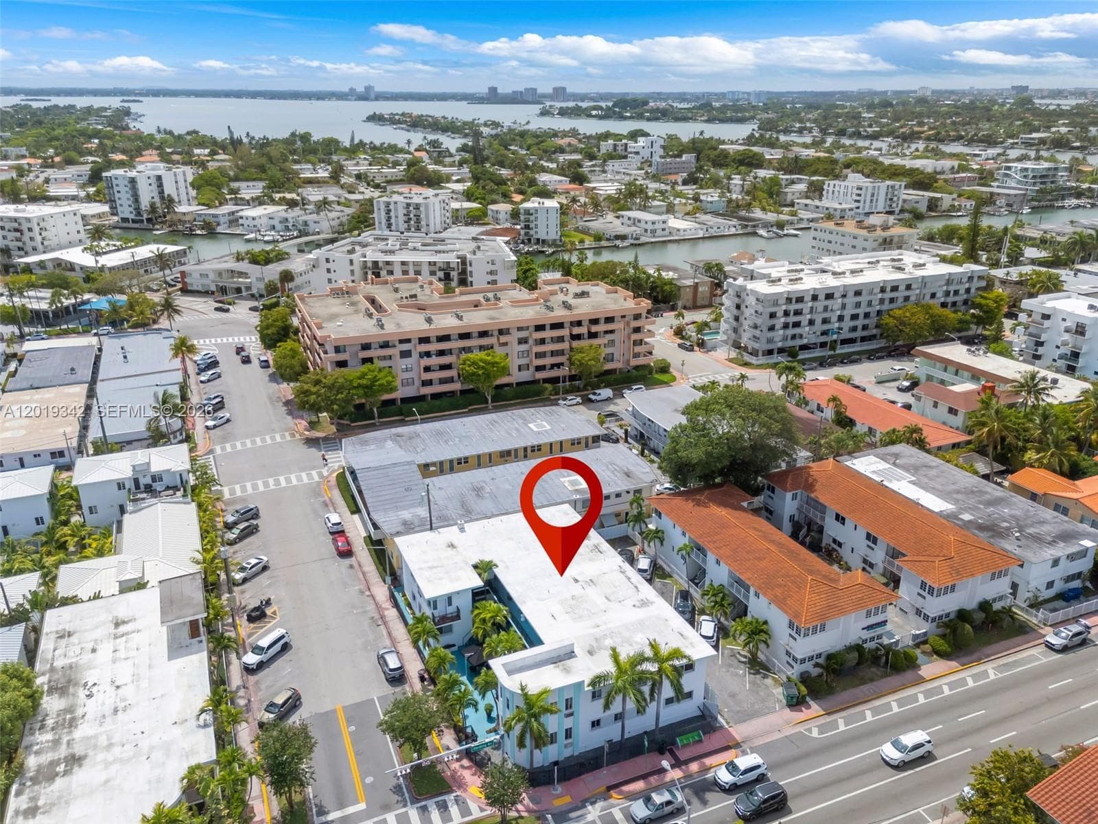 8100 Harding Ave # 514, Miami Beach FL 33141 — 24