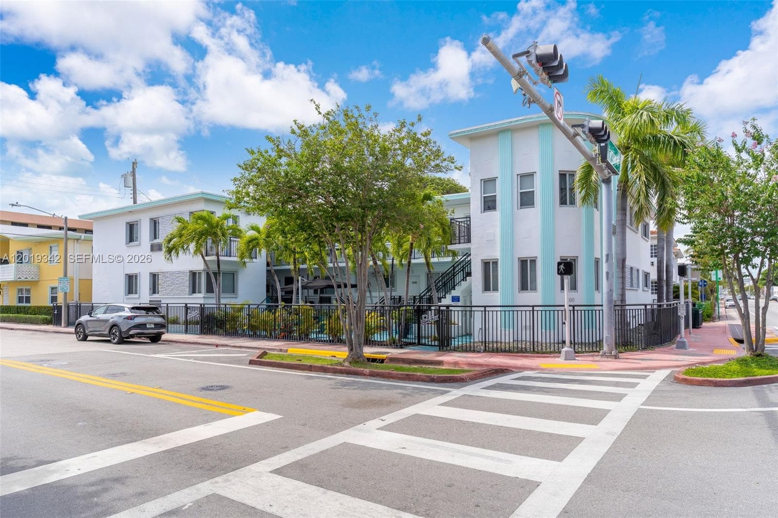 8100 Harding Ave # 514, Miami Beach FL 33141 — 14