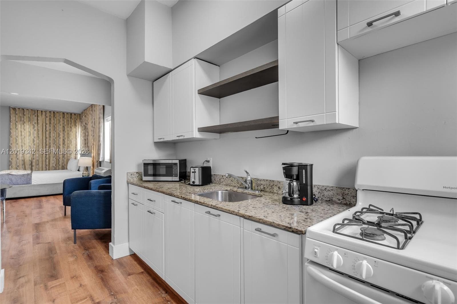 8100 Harding Ave # 514, Miami Beach FL 33141 — 8