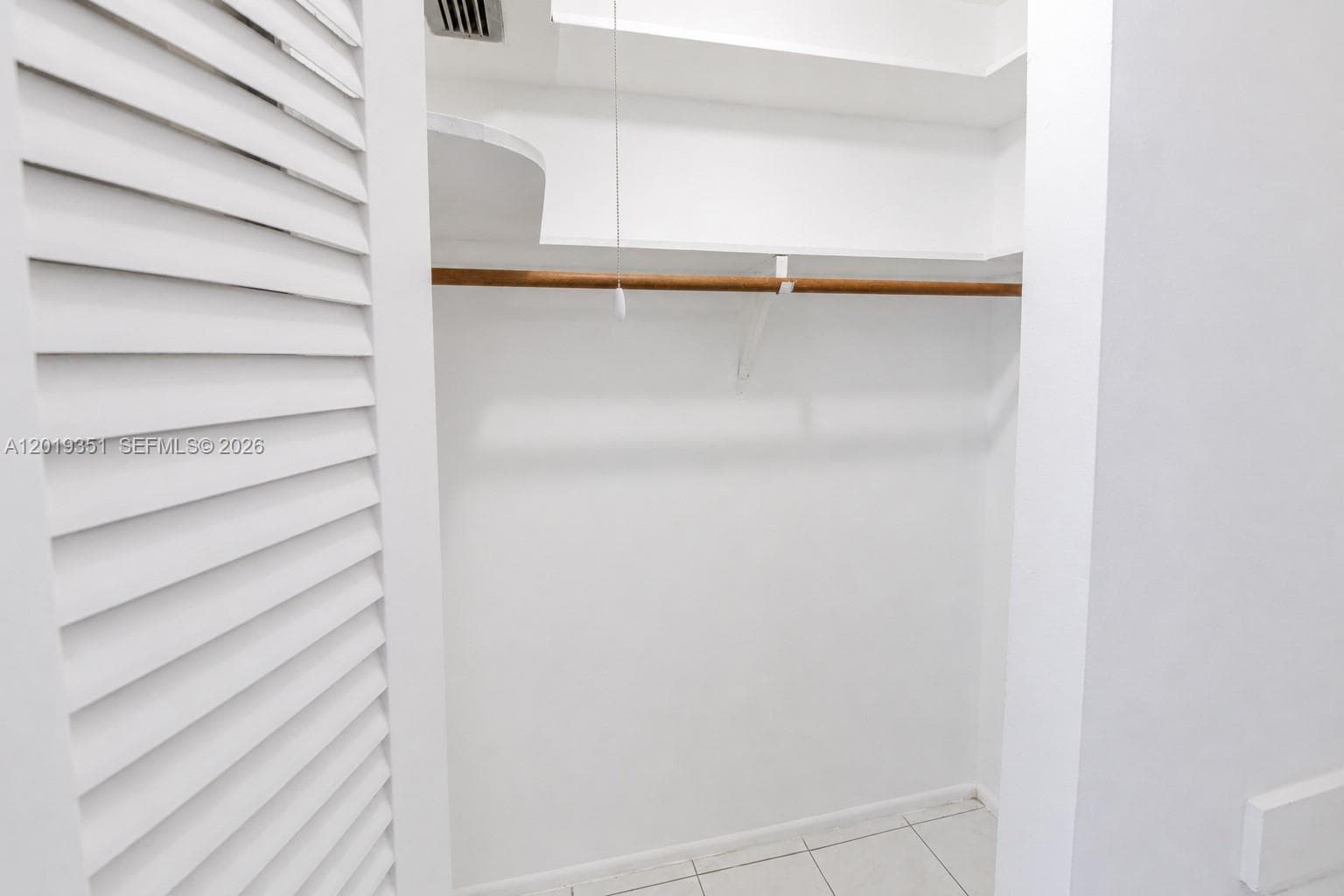 7135 Collins Ave # 912, Miami Beach FL 33141 — 23