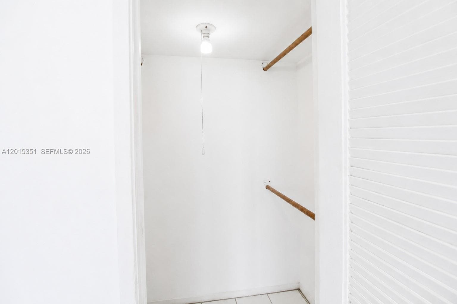 7135 Collins Ave # 912, Miami Beach FL 33141 — 22