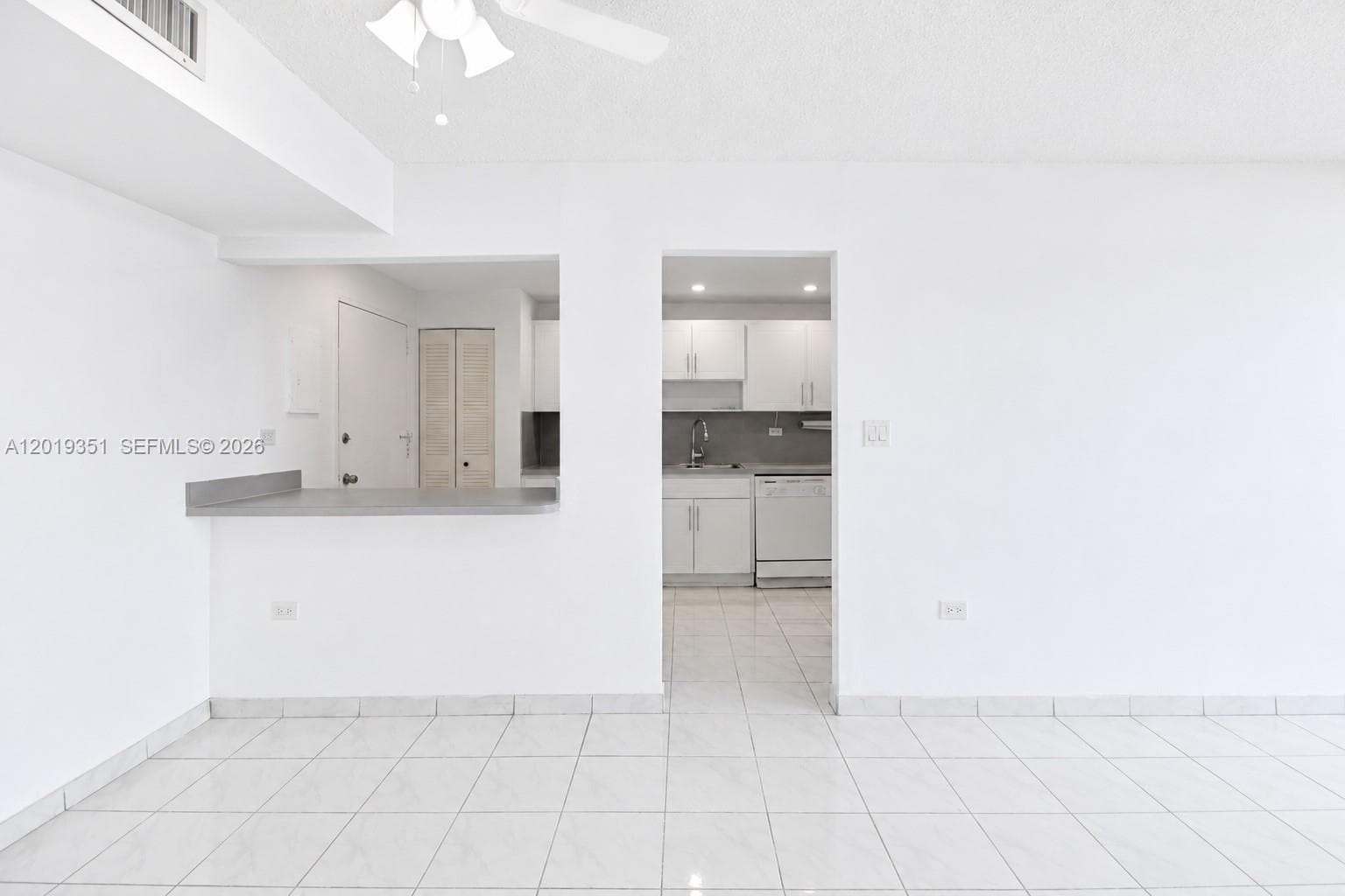 7135 Collins Ave # 912, Miami Beach FL 33141 — 11