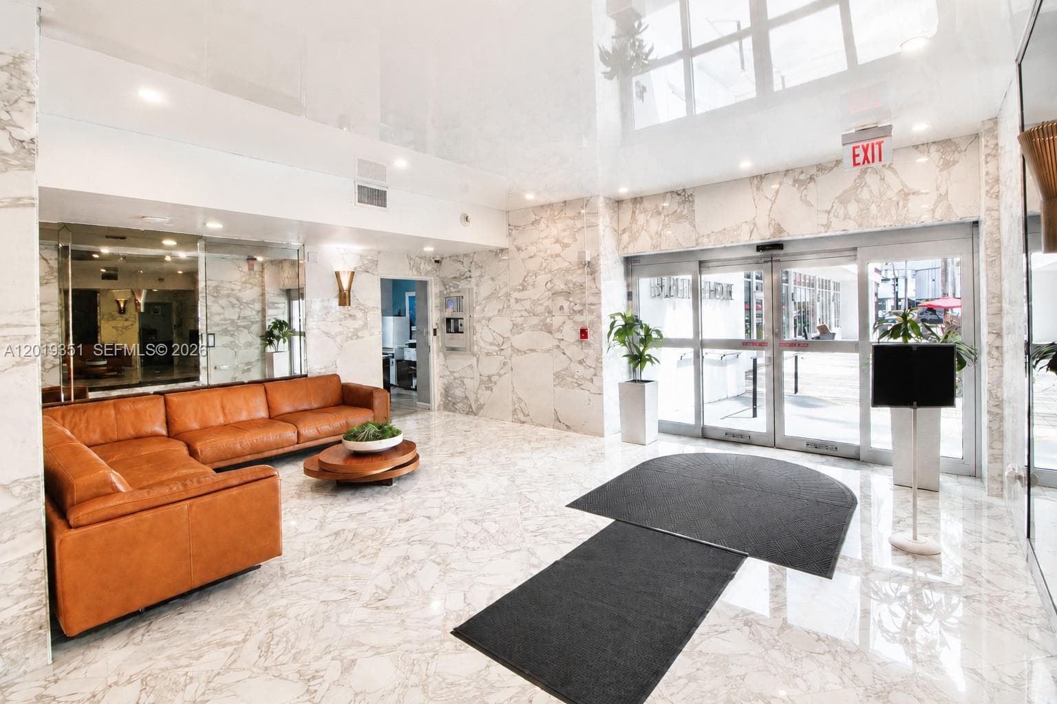 7135 Collins Ave # 912, Miami Beach FL 33141 — 4
