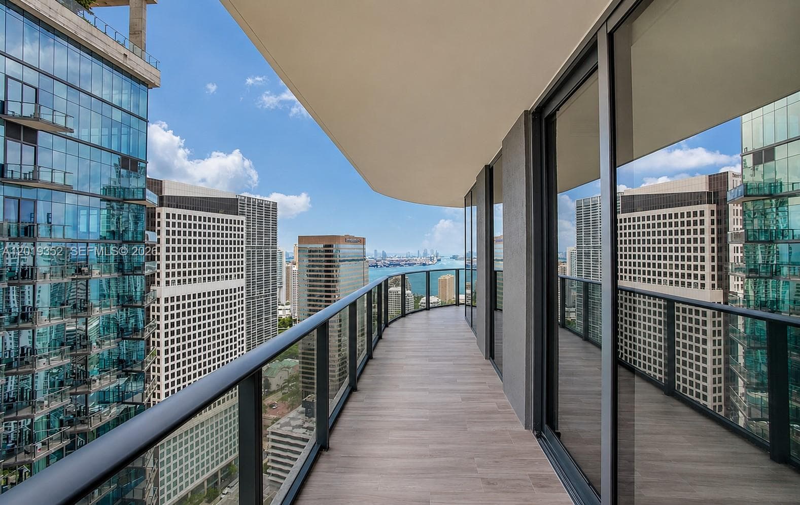 801 S Miami Ave # 3905, Miami FL 33130 — 2