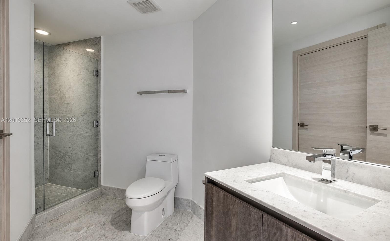 801 S Miami Ave # 3905, Miami FL 33130 — 20