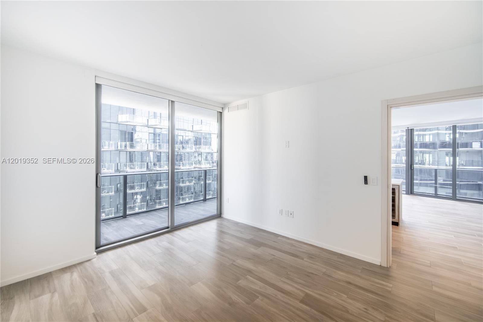 801 S Miami Ave # 3905, Miami FL 33130 — 9