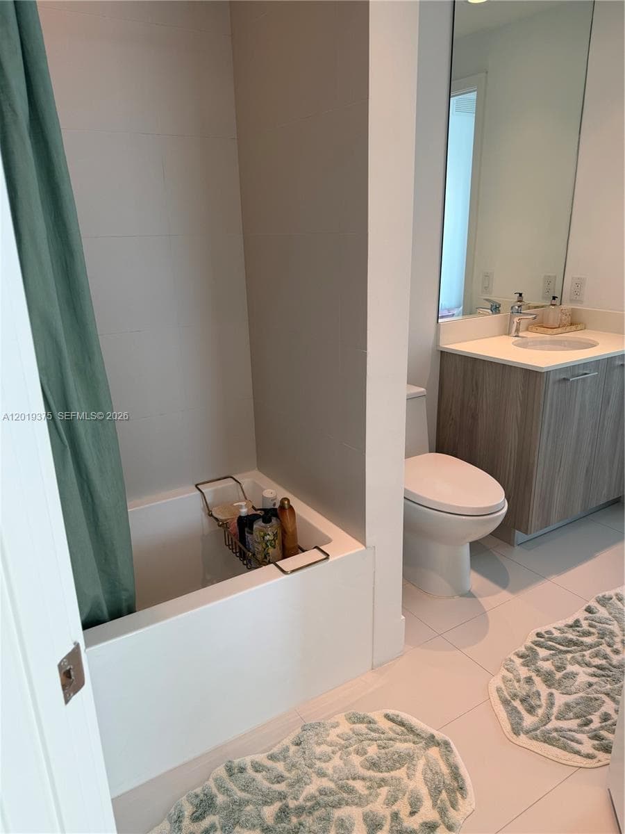501 NE 31st St # 2606, Miami FL 33137 — 17
