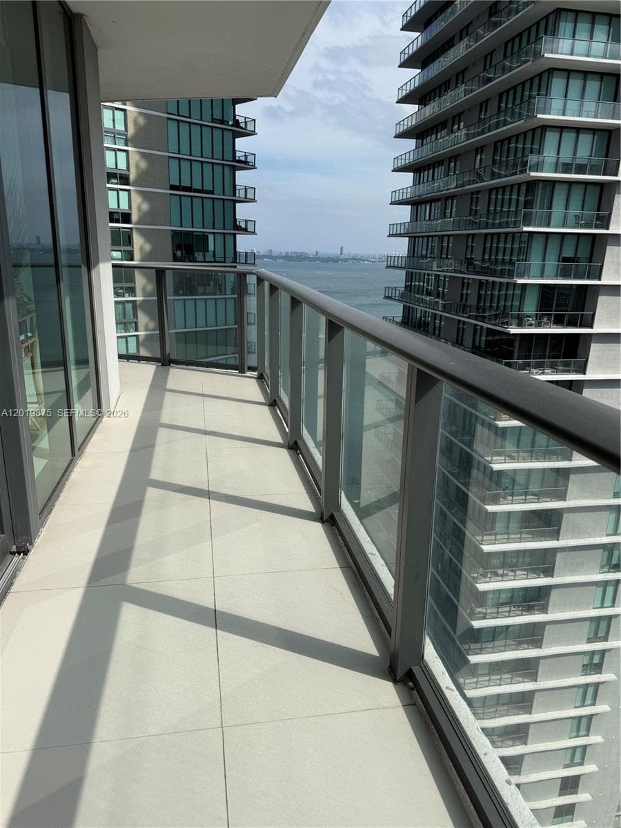 501 NE 31st St # 2606, Miami FL 33137 — 18
