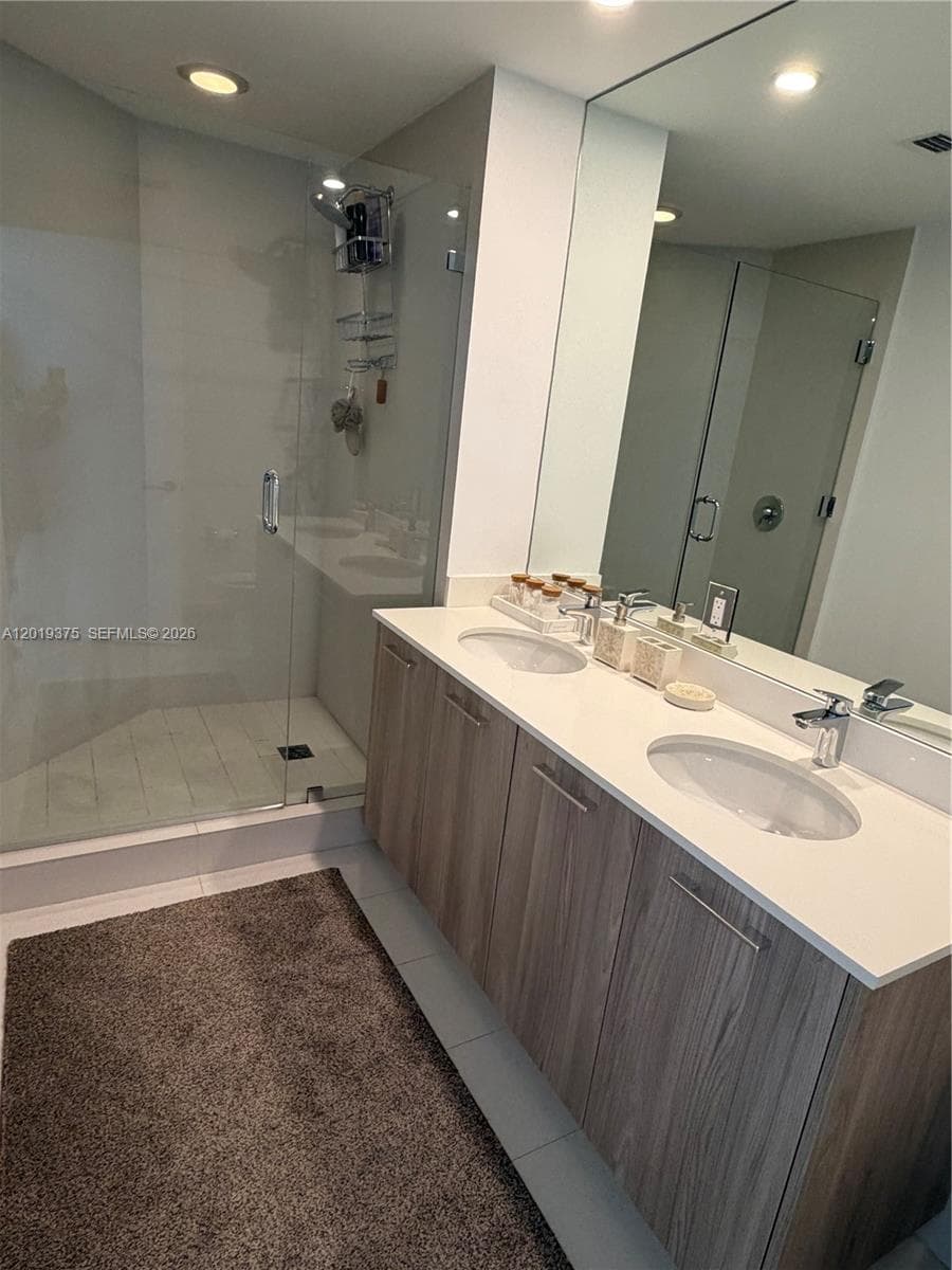 501 NE 31st St # 2606, Miami FL 33137 — 11