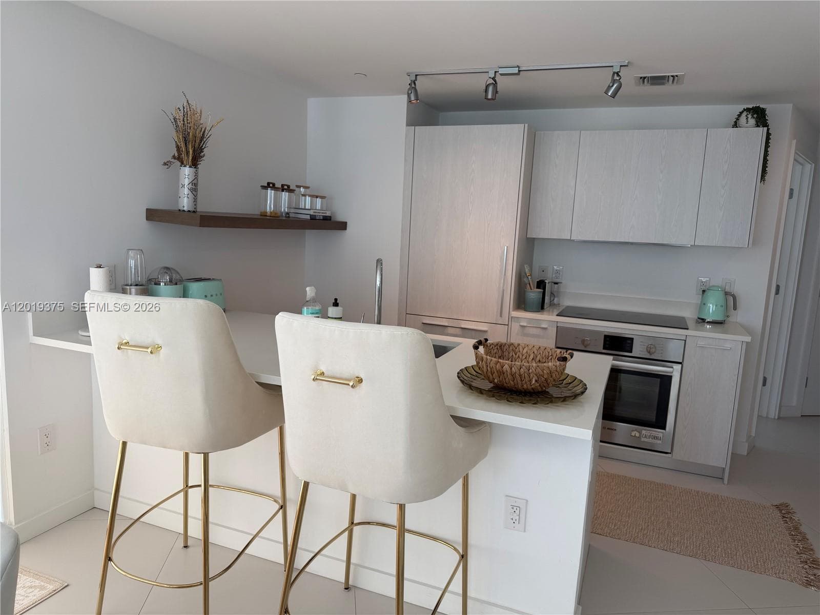 501 NE 31st St # 2606, Miami FL 33137 — 4