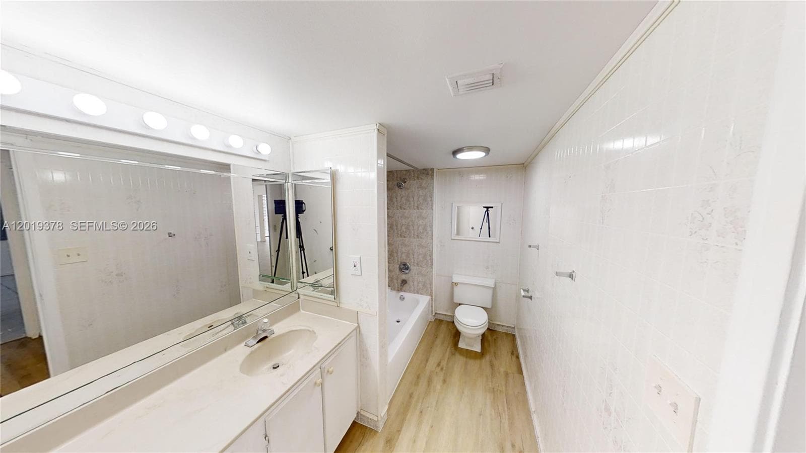 210 174th St # 1918, Sunny Isles Beach FL 33160 — 13
