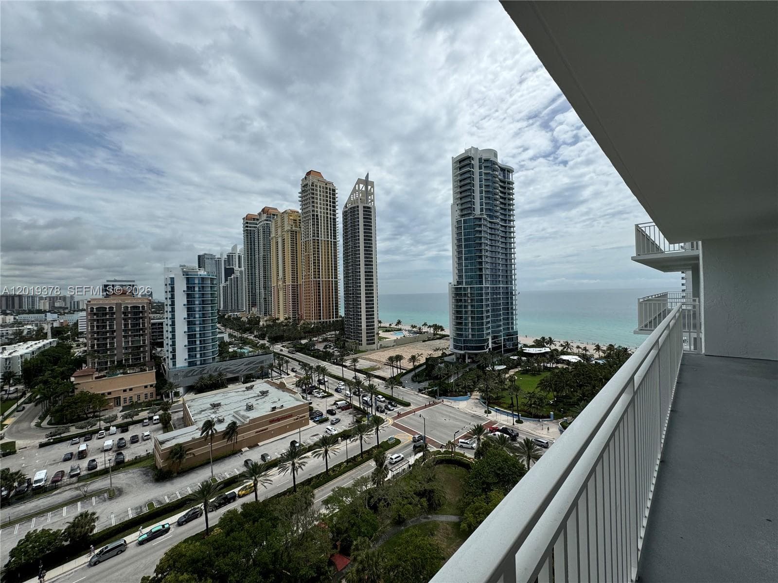 210 174th St # 1918, Sunny Isles Beach FL 33160 — 25