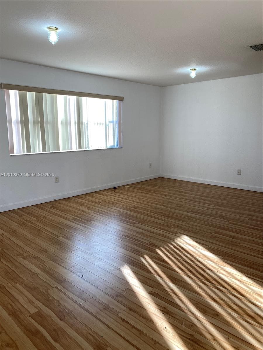 3355 NE 13 Cir Dr. # 28, Homestead FL 33033 — 2