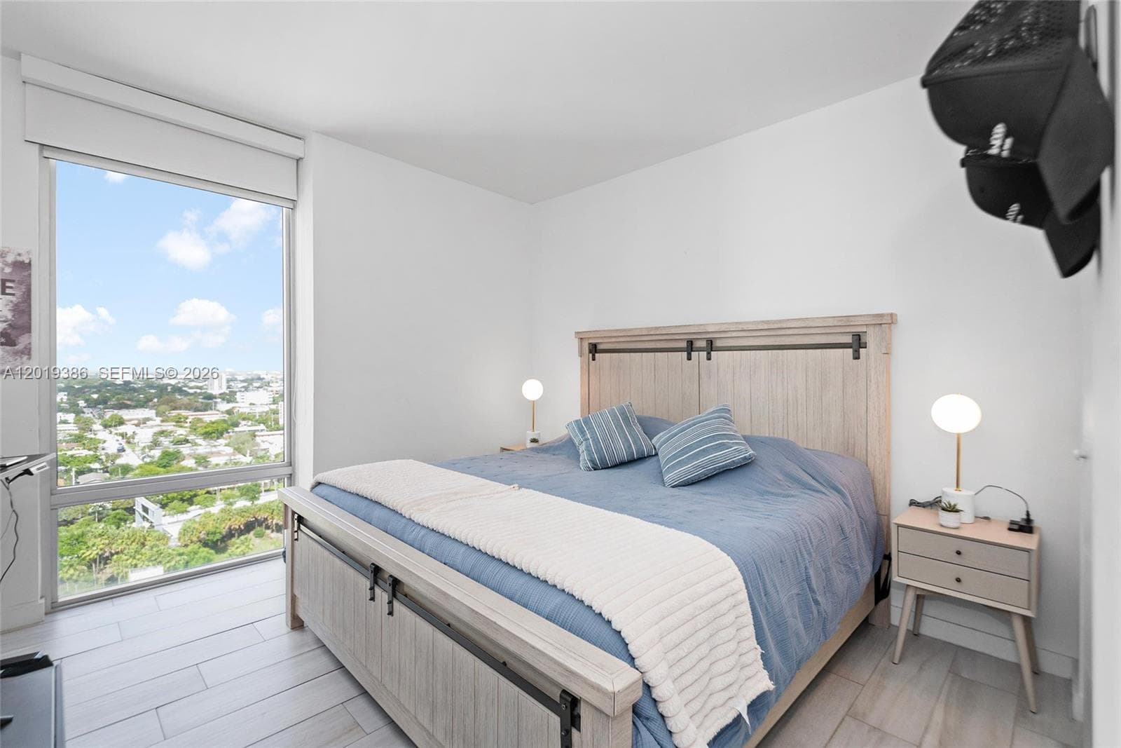 1010 SW 2nd Ave # 1709, Miami FL 33130 — 9