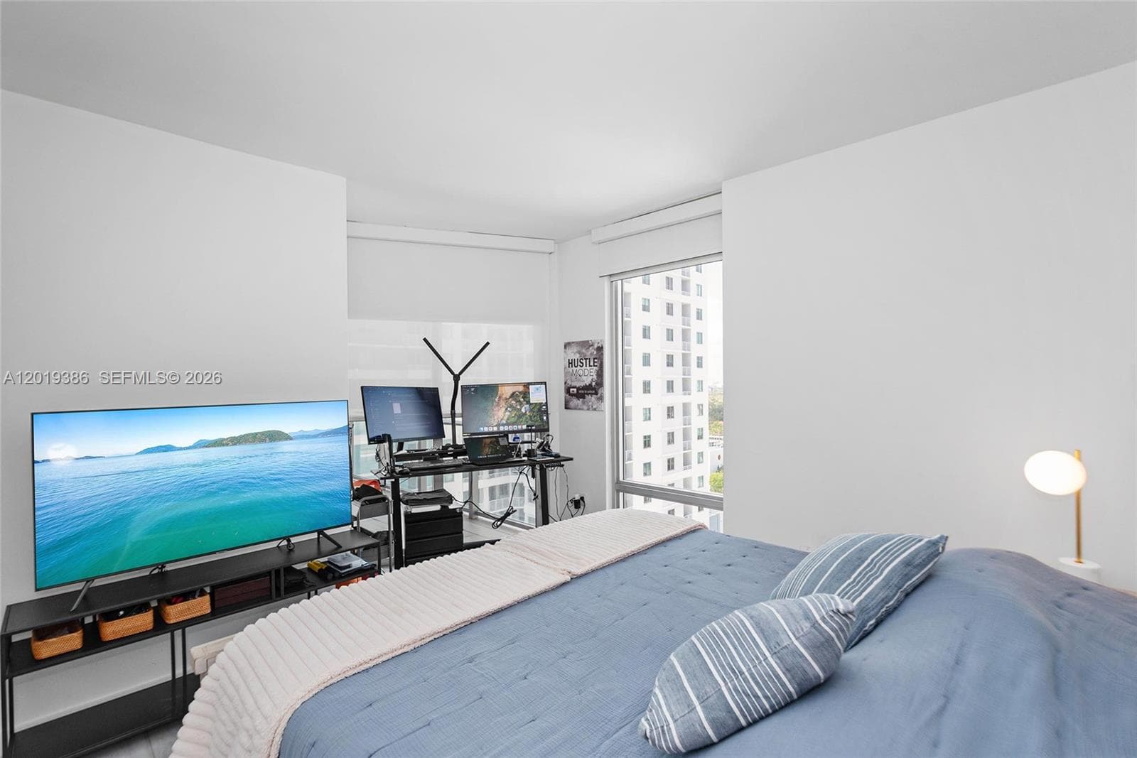 1010 SW 2nd Ave # 1709, Miami FL 33130 — 10