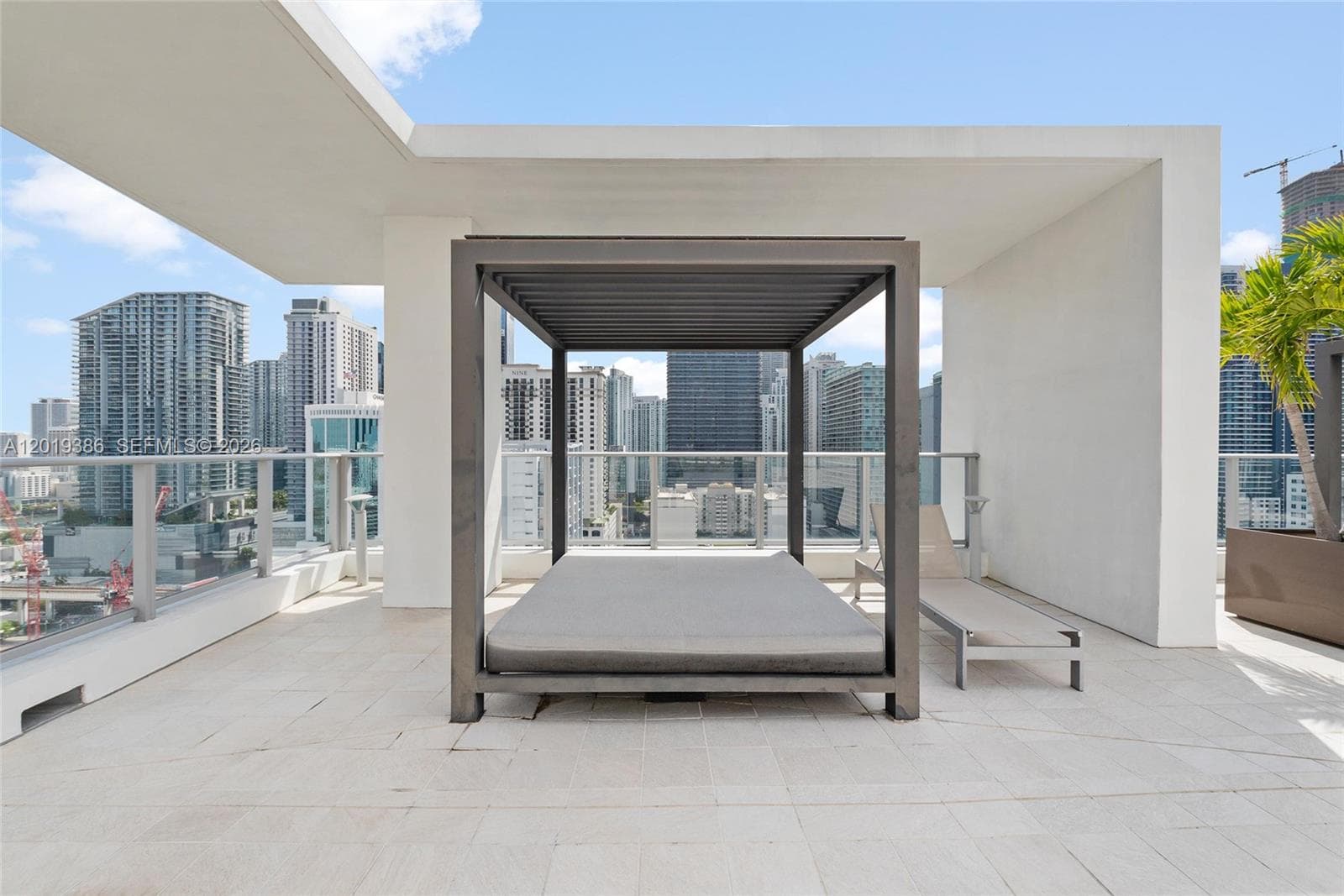 1010 SW 2nd Ave # 1709, Miami FL 33130 — 29