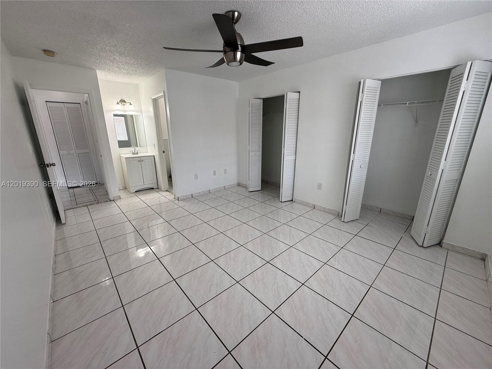 10101 W Okeechobee Rd # 9202, Hialeah Gardens FL 33016 — 23