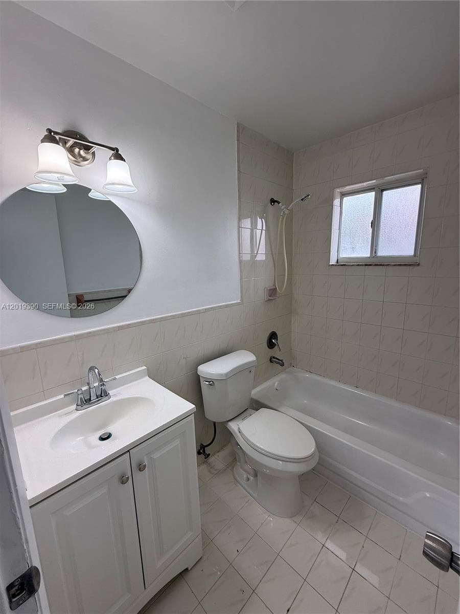 10101 W Okeechobee Rd # 9202, Hialeah Gardens FL 33016 — 17