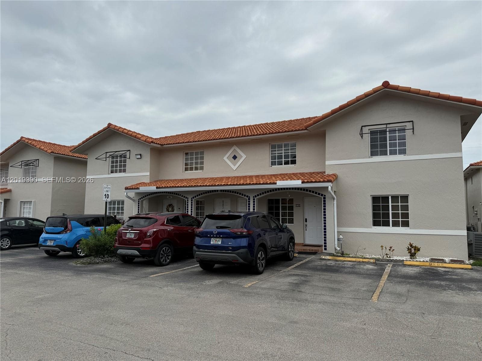 10101 W Okeechobee Rd # 9202, Hialeah Gardens FL 33016 — 1