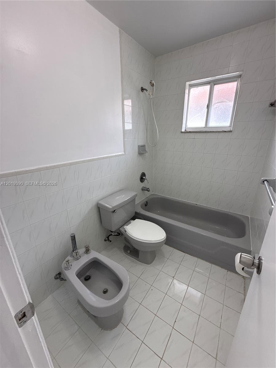 10101 W Okeechobee Rd # 9202, Hialeah Gardens FL 33016 — 28
