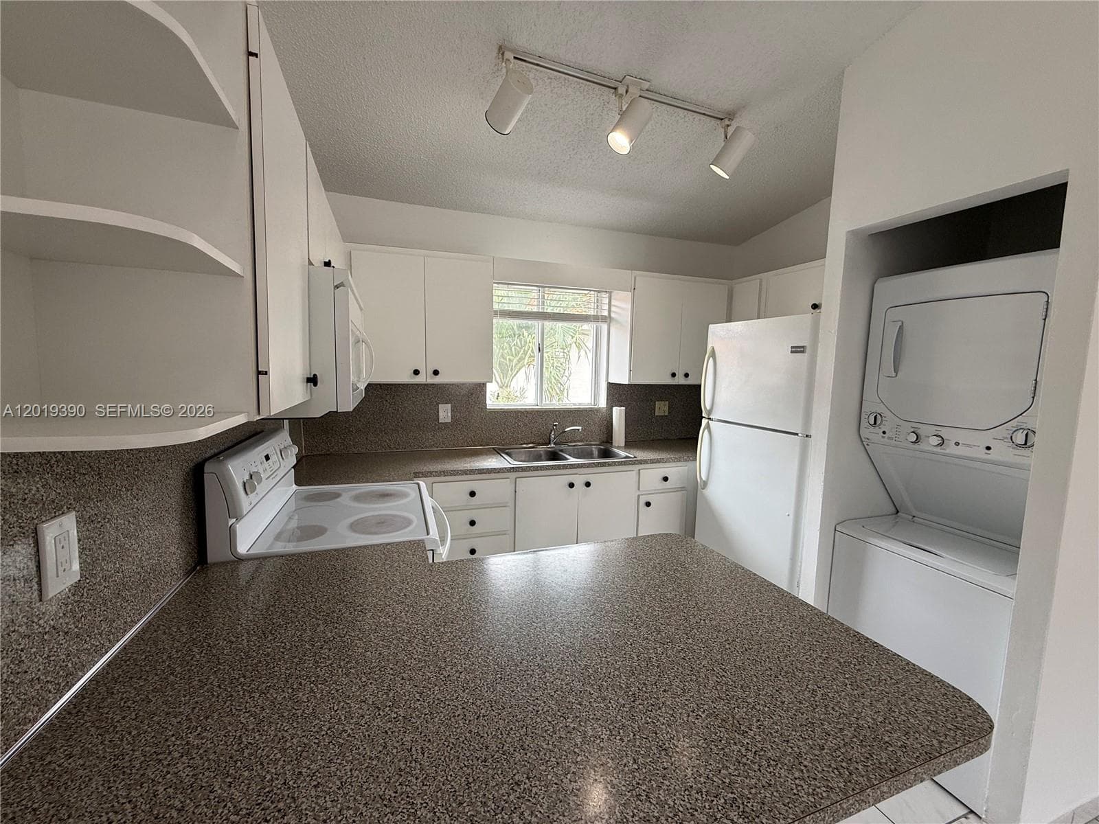 10101 W Okeechobee Rd # 9202, Hialeah Gardens FL 33016 — 9