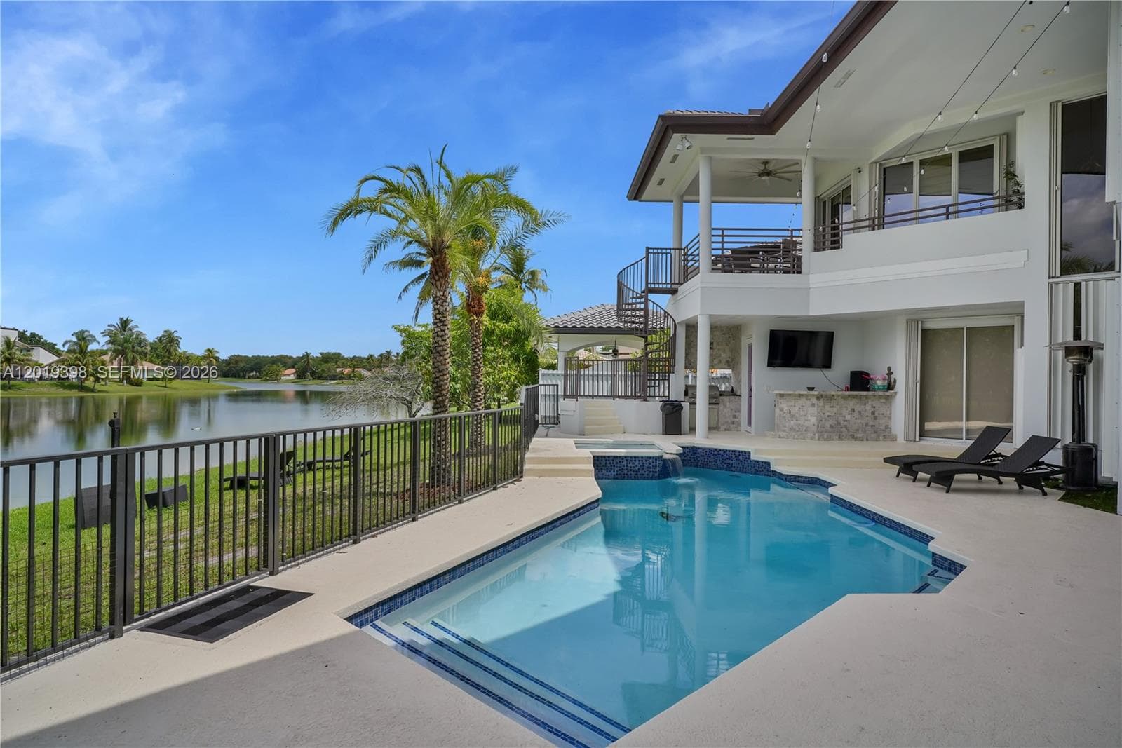 14332 Ardoch Pl, Miami Lakes FL 33016 — 12