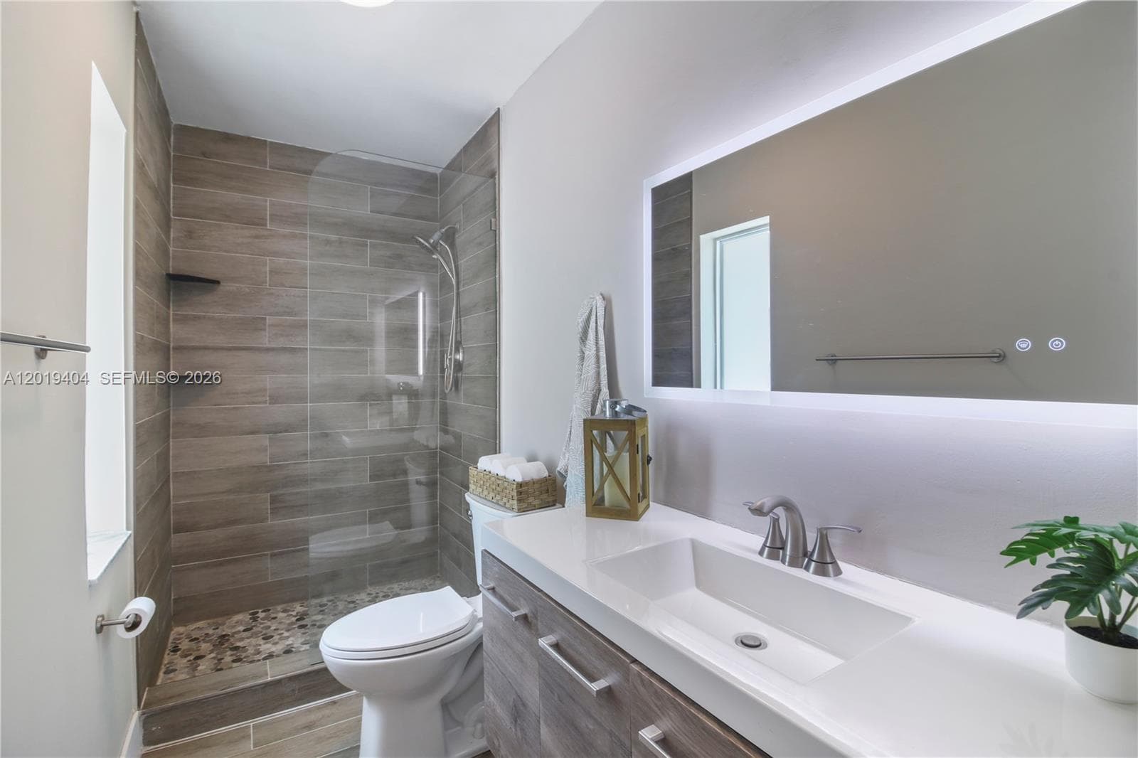 10455 SW 200th St, Cutler Bay FL 33157 — 24