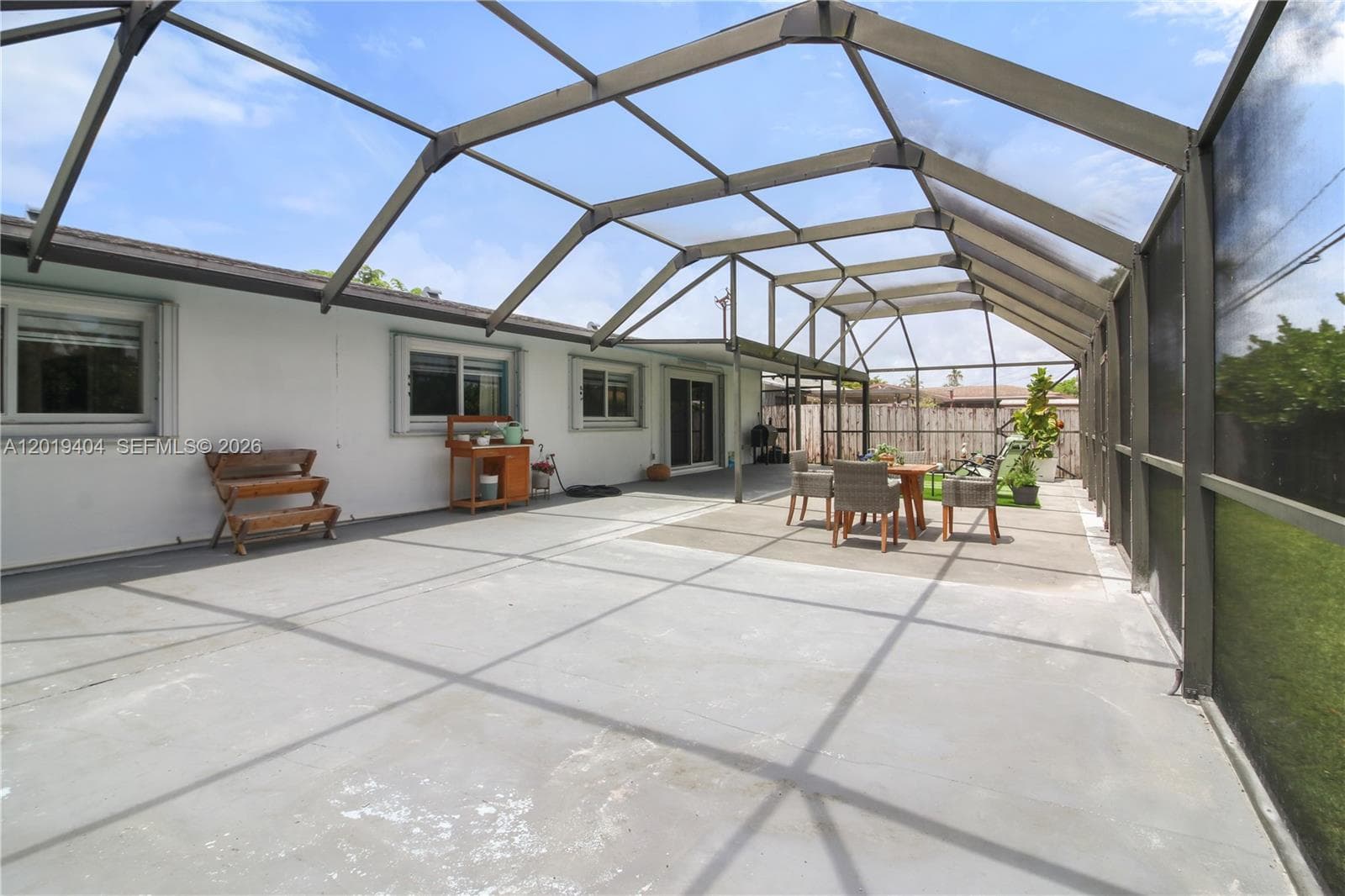 10455 SW 200th St, Cutler Bay FL 33157 — 33