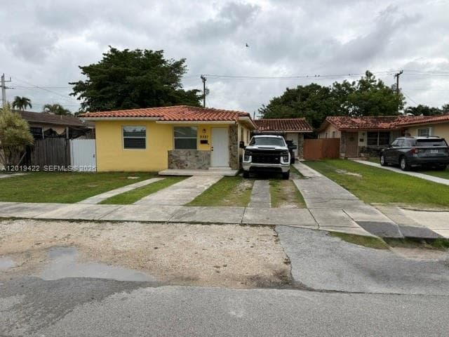 9385-9387 SW 37th St, Miami FL 33165 — 12