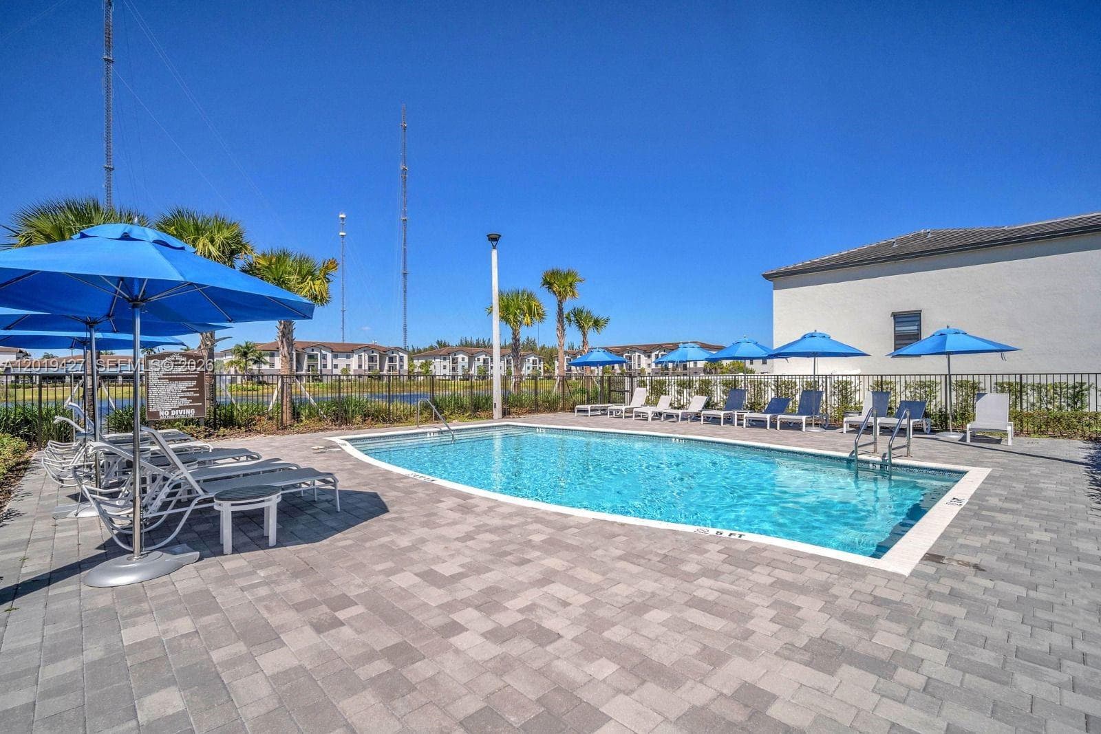 20308 NW 6th Pl, Miami Gardens FL 33169 — 38