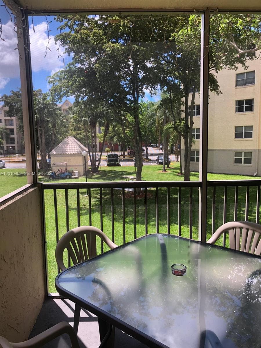 8245 Lake Dr # 204, Doral FL 33166 — 7