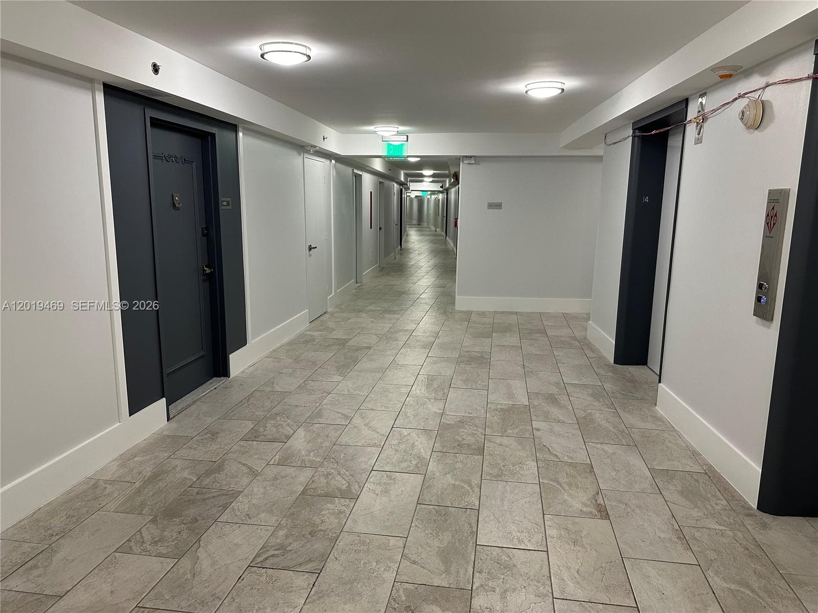 6039 Collins Ave # 1221, Miami Beach FL 33140 — 33
