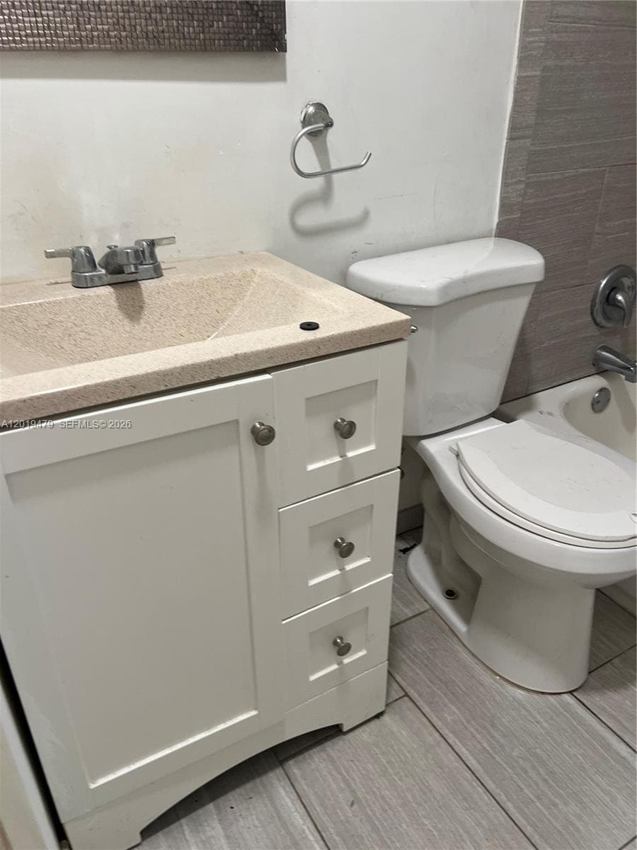 1851 NW 51st Ter, Miami FL 33142 — 12